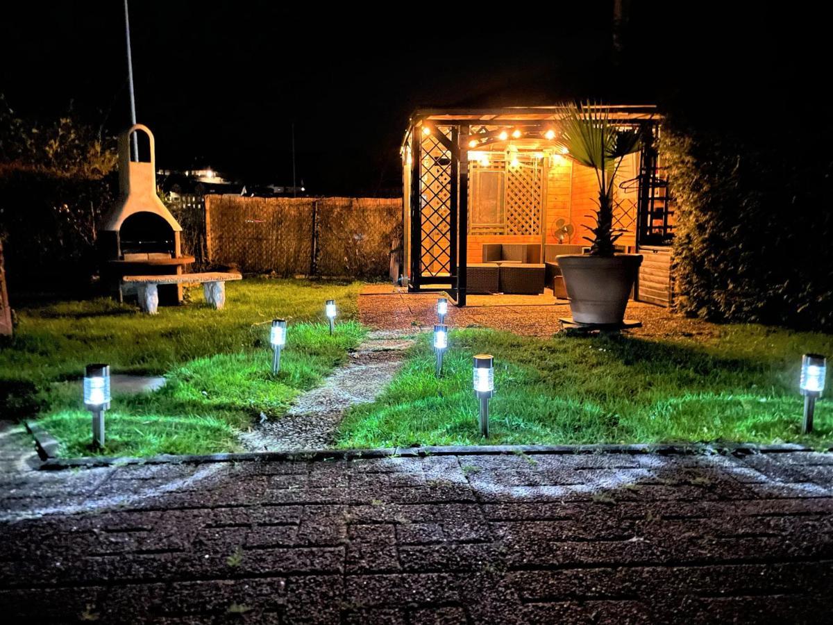 דירות בולאיי Traumhafter Moselblick, Garten & Lounge, Boxspringbett, Top Lage מראה חיצוני תמונה